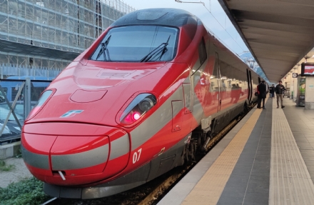 INCIDENTE A TORINO STURA - Persona investita da un Frecciarossa, circolazione ferroviaria bloccata per ore