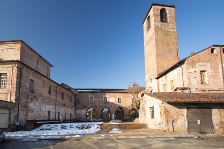 CARMAGNOLA - Il Comune recluta anziani per sorvegliare parcheggi ed edifici pubblici