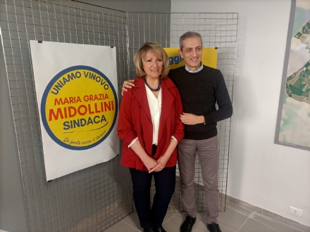 VINOVO - Presentata la candidata sindaco di Uniamo Vinovo: è Maria Grazia Midollini