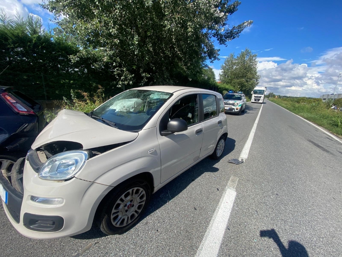 CANDIOLO  - Tamponamento sulla provinciale 23, traffico in tilt - FOTO