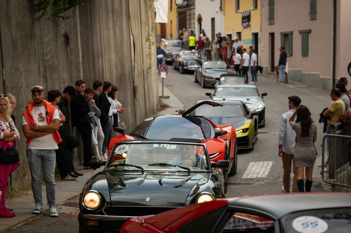 MONCALIERI - Grande successo a Revigliasco per il «Concorso d'Eleganza Festival Car 2024» - FOTO