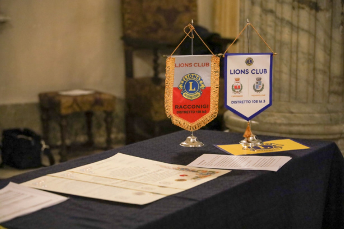 CARIGNANO - Patto di amicizia tra il Lions Club Racconigi e il Lions Club Carignano Villastellone - FOTO